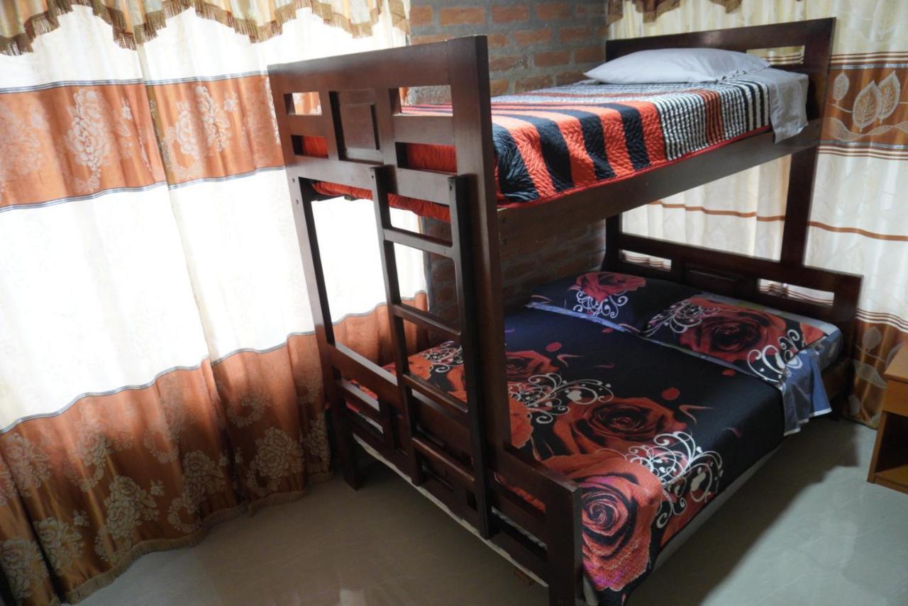 Playita Salomon Hotell Baños Eksteriør bilde